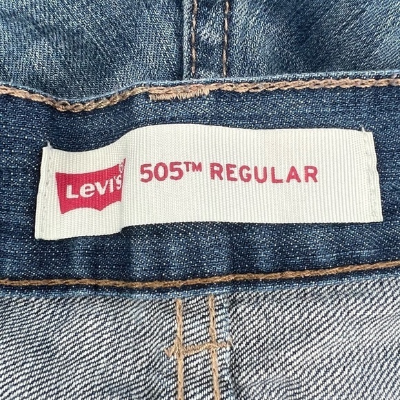 Levi's 505 Straight Leg Regular Fit Jeans Size 14 Women's - Picture 2 of 5